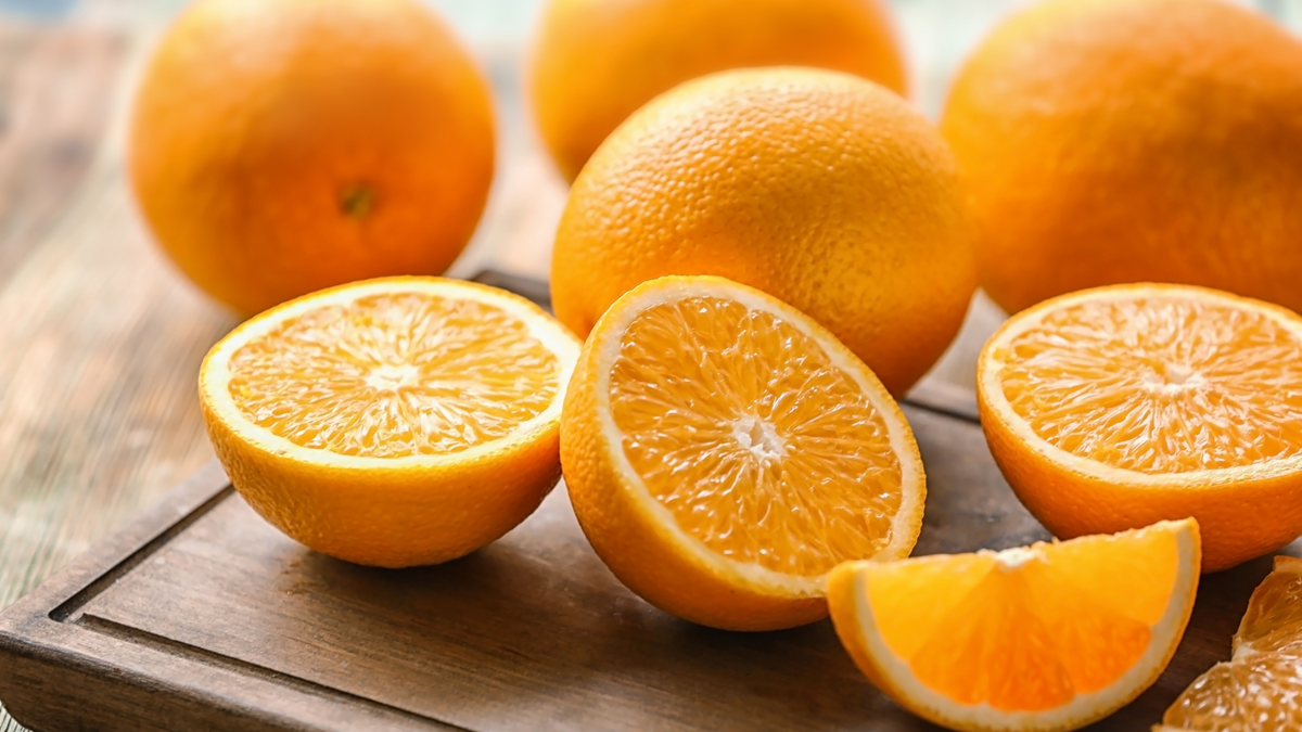 Dürfen Hunde Orangen essen? | Futterergänzung für Hunde