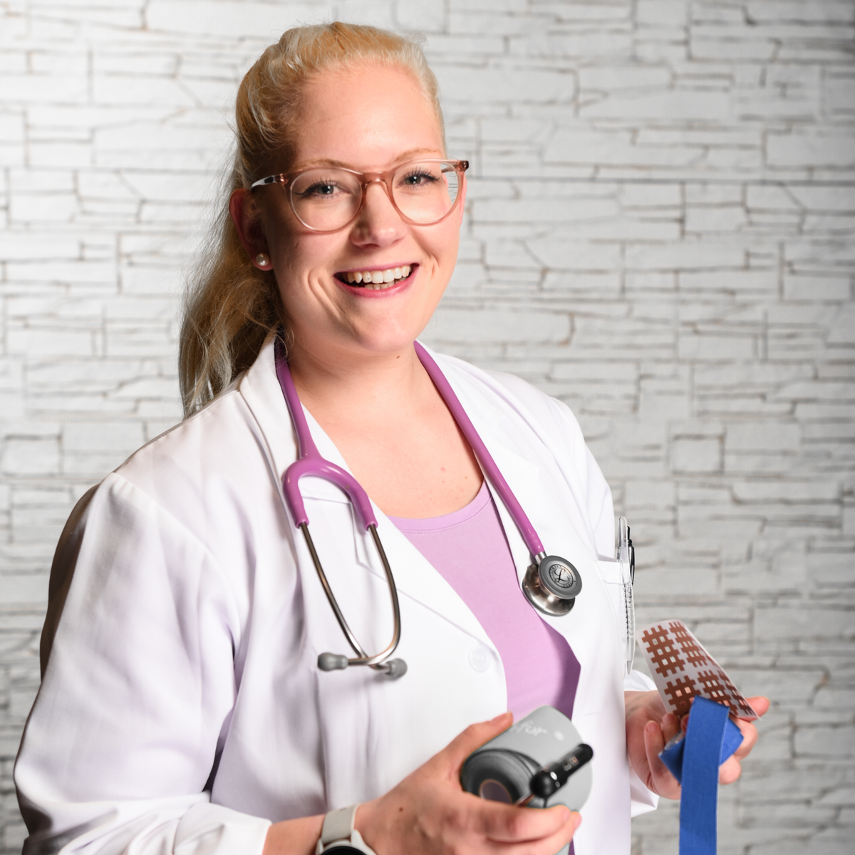Malissa Schmidt, Physiotherapeutin & Osteopathin für Tiere